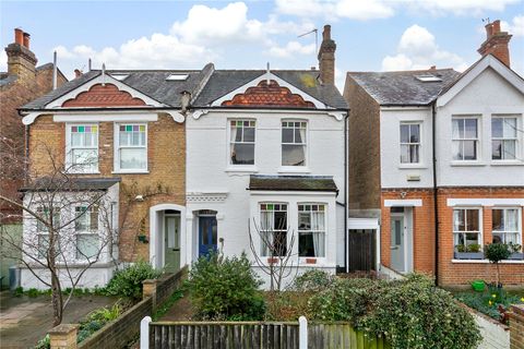 St. Winifreds Road, Teddington TW11
