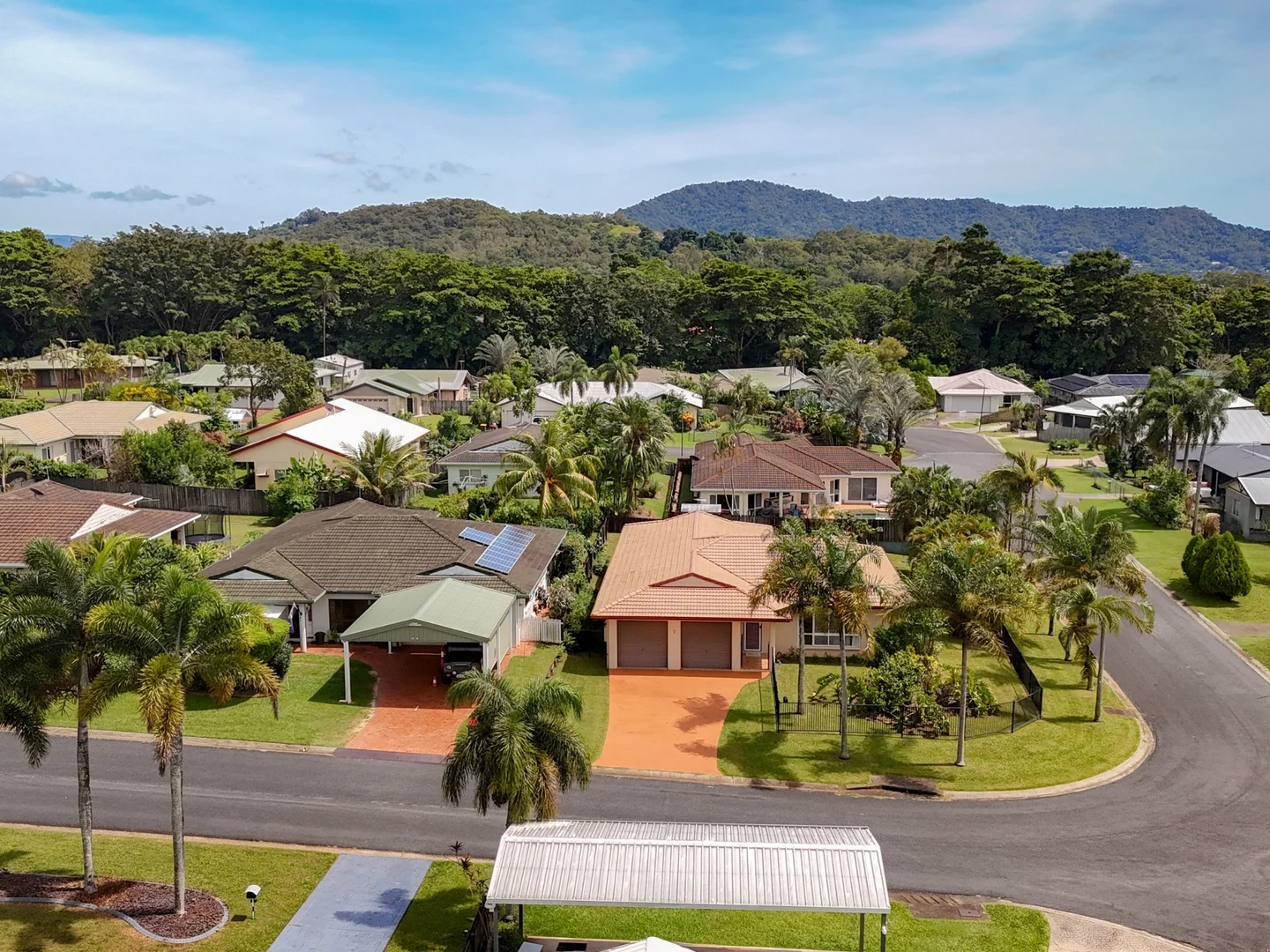 Additional image 36 of 7 Grimes Close, Kanimbla QLD 4870