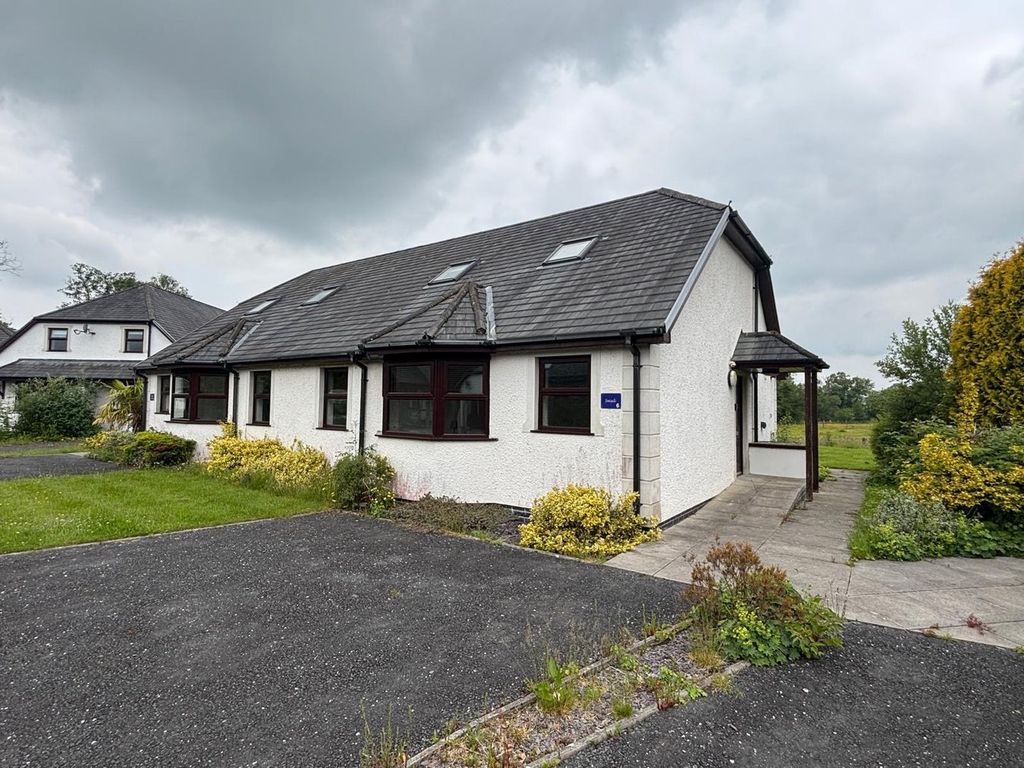 出售Pontrhydfendigaid, Ystrad Meurig SY25的三卧半独立平房