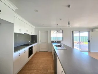 Additional image 4 of 94 Wishart Crescent, Encounter Bay SA 5211