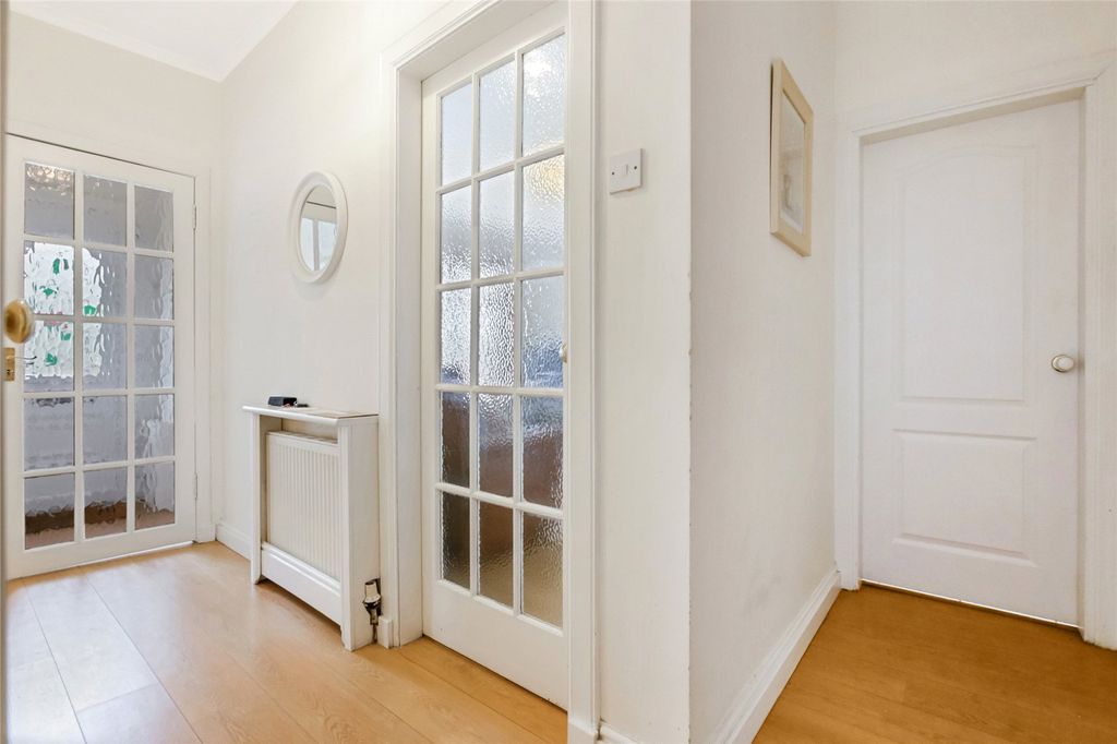 Additional image 5 of 2 bed flat for saleAndrew Drive, Clydebank, Dunbartonshire G81
