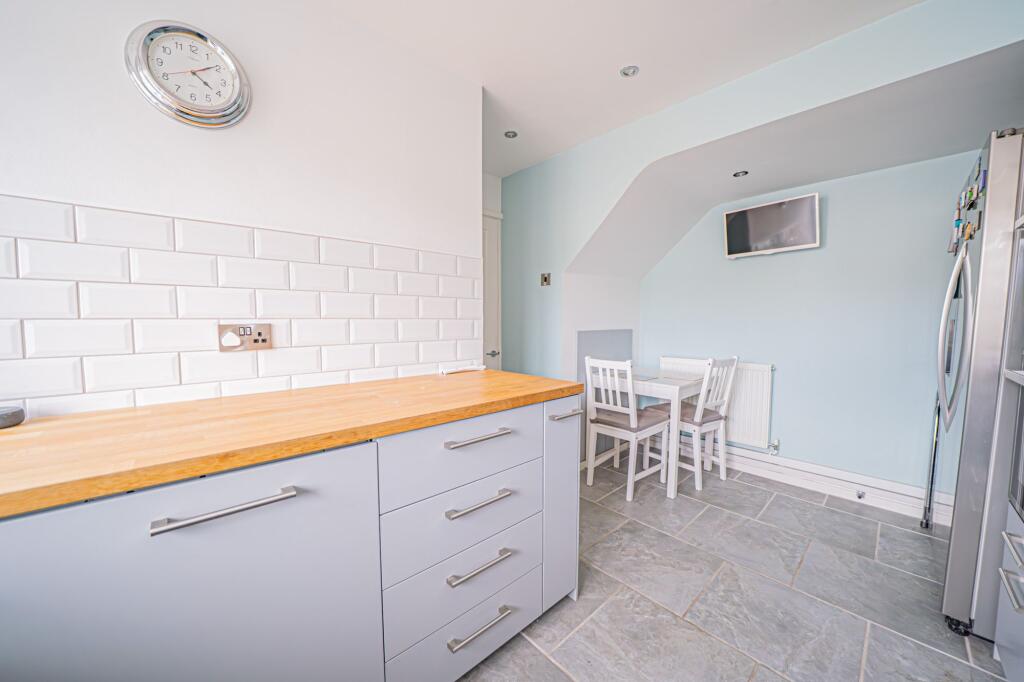 Rowood Drive, Solihull, B92 photo 5