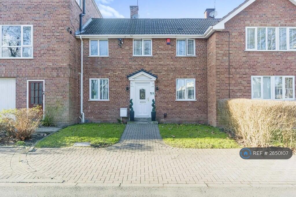 East Drive, Birmingham, B5