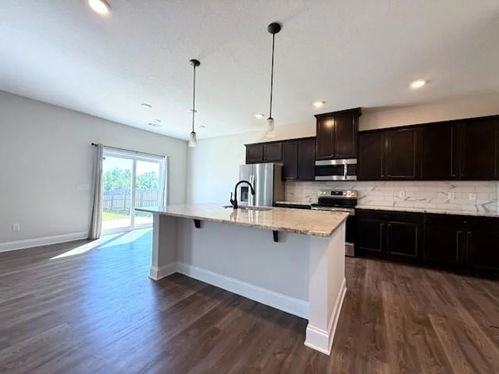 Additional image 6 of 190 Red Oak Place, Smiths Station, AL 36877