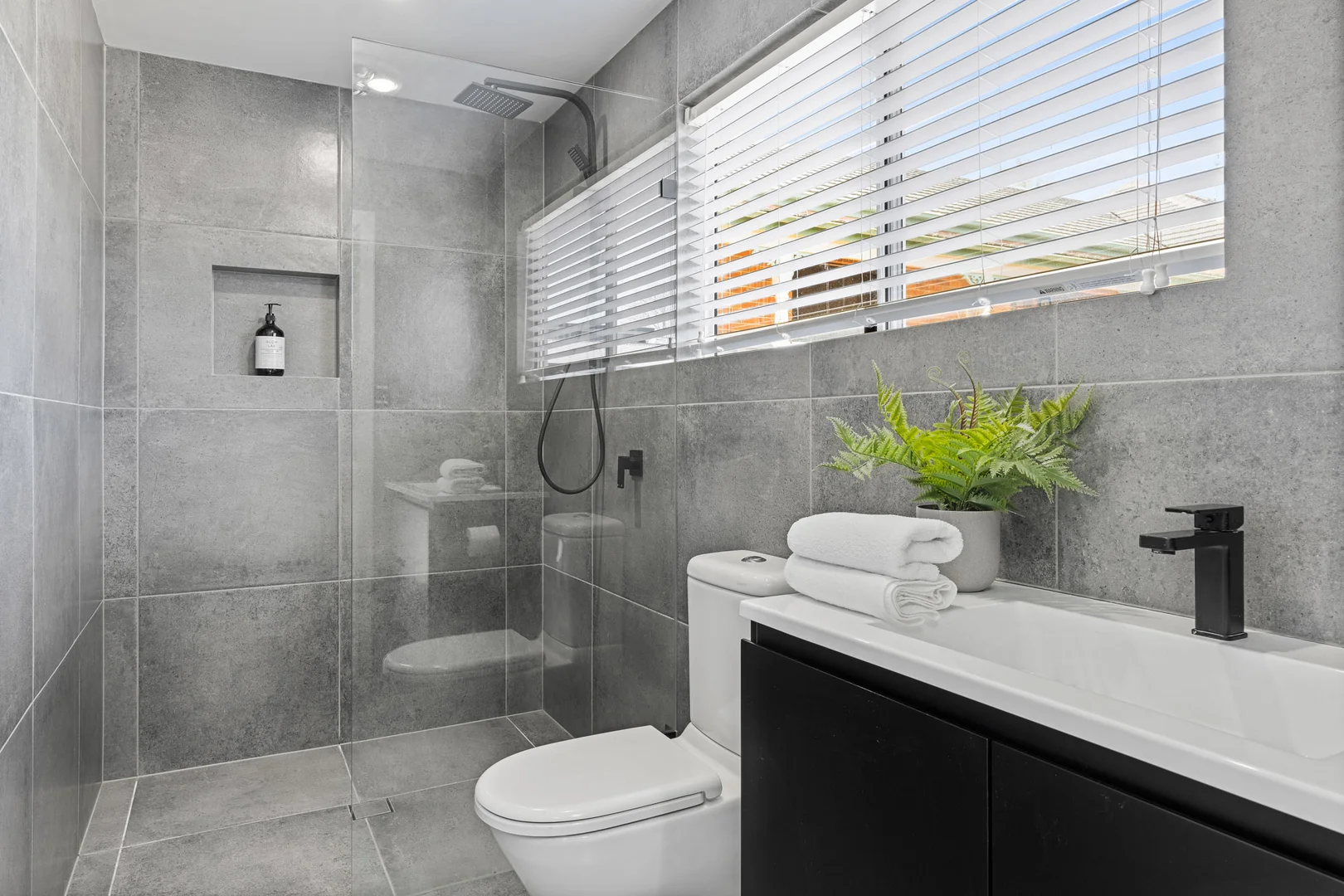 Additional image 8 of 132 Geoffrey Road, Chittaway Point NSW 2261