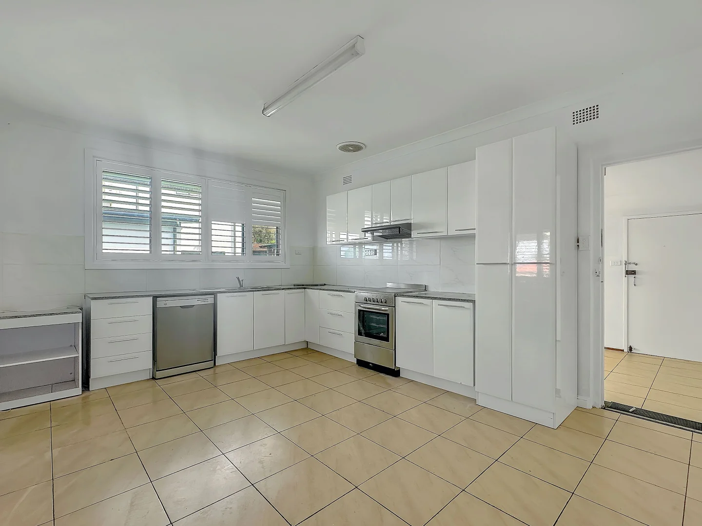 Additional image 4 of 304 Shellharbour Road, Barrack Heights NSW 2528
