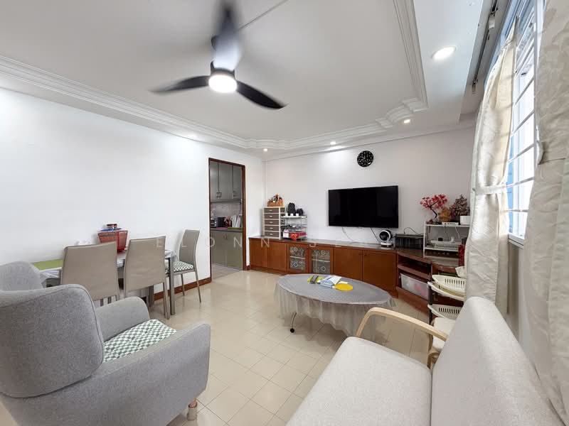 239 Serangoon Avenue 2 photo 5