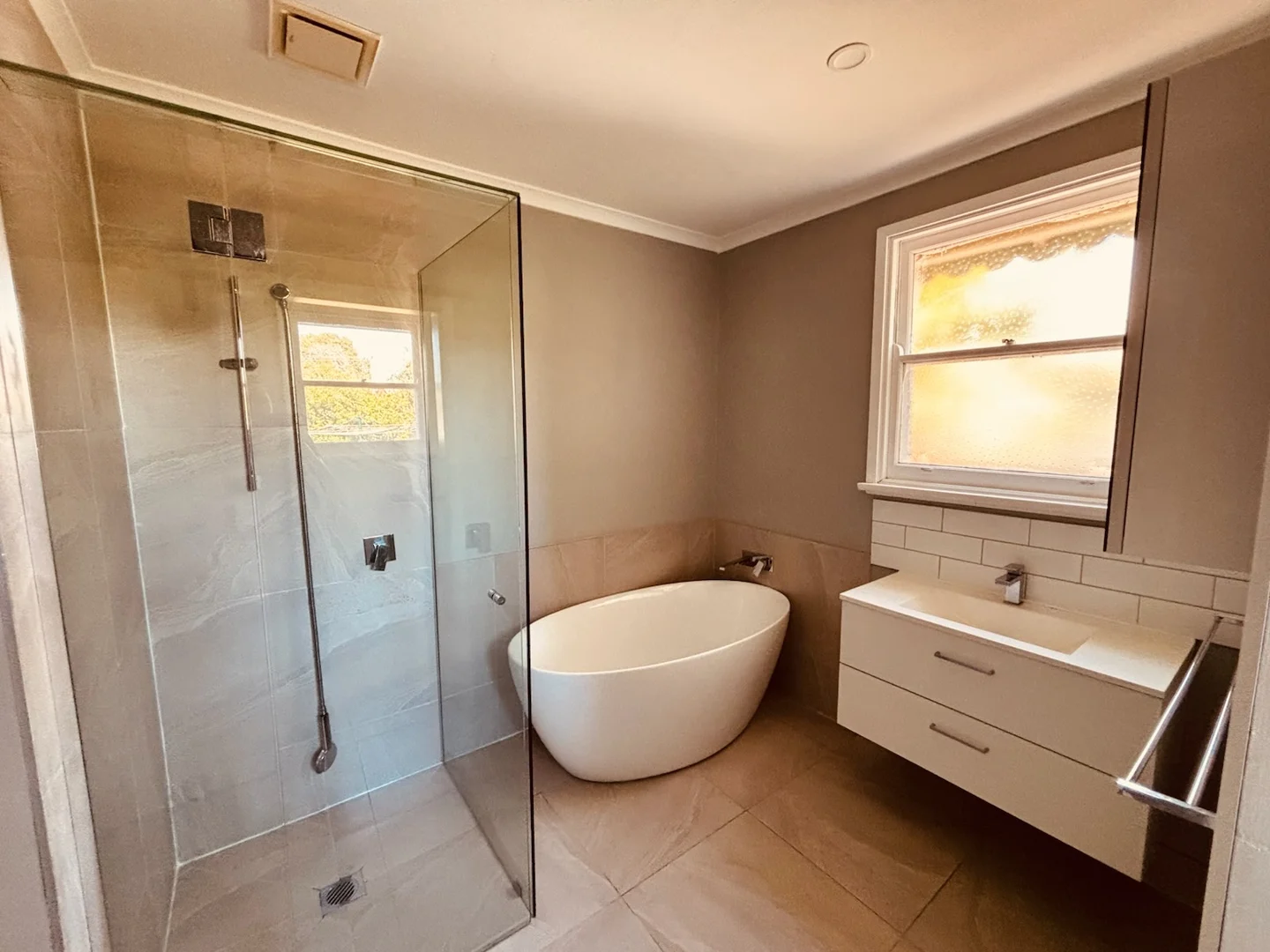 20 Maxwell Street, Shepparton VIC 3630 photo 5