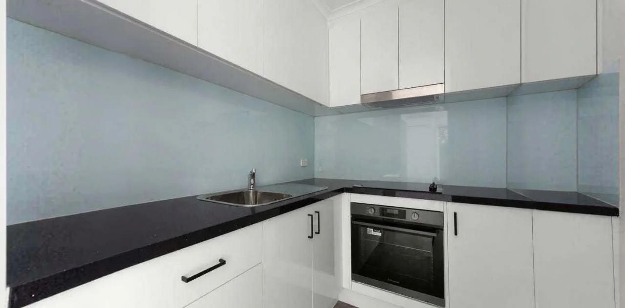 FLAT 4/110 Murrumbeena Road, Murrumbeena VIC 3163