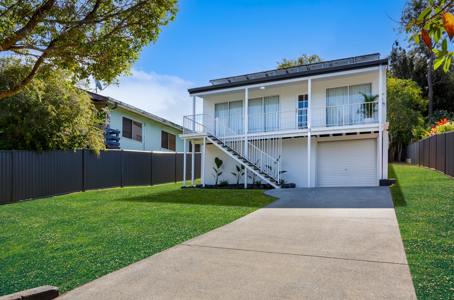 14 Kinarra Street, Ashmore QLD 4214