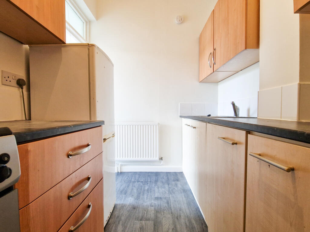 Salisbury Road Birmingham B13 k8JT photo 3