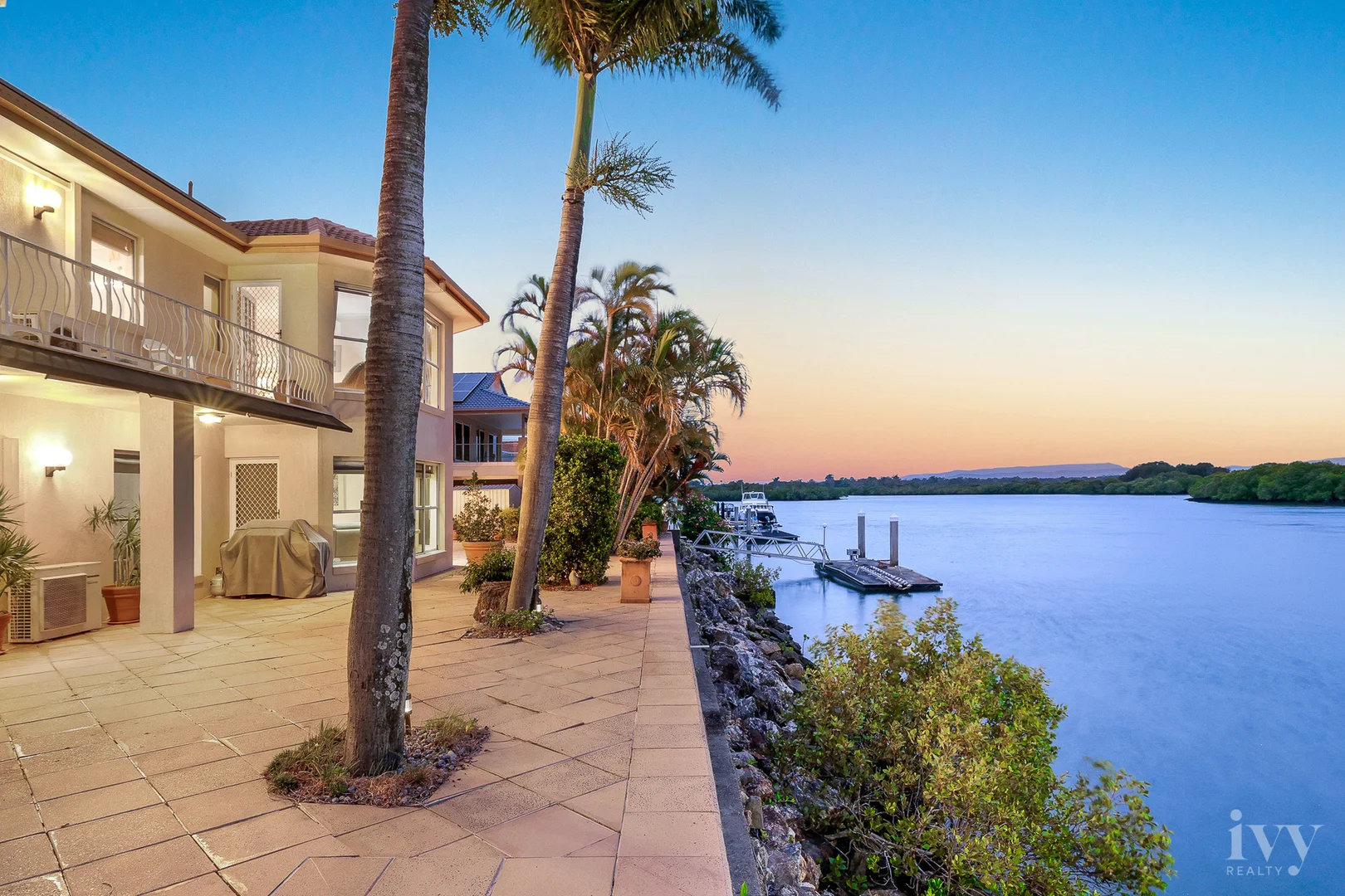 Additional image 12 of 82-84 Tradewinds Avenue, Paradise Point QLD 4216