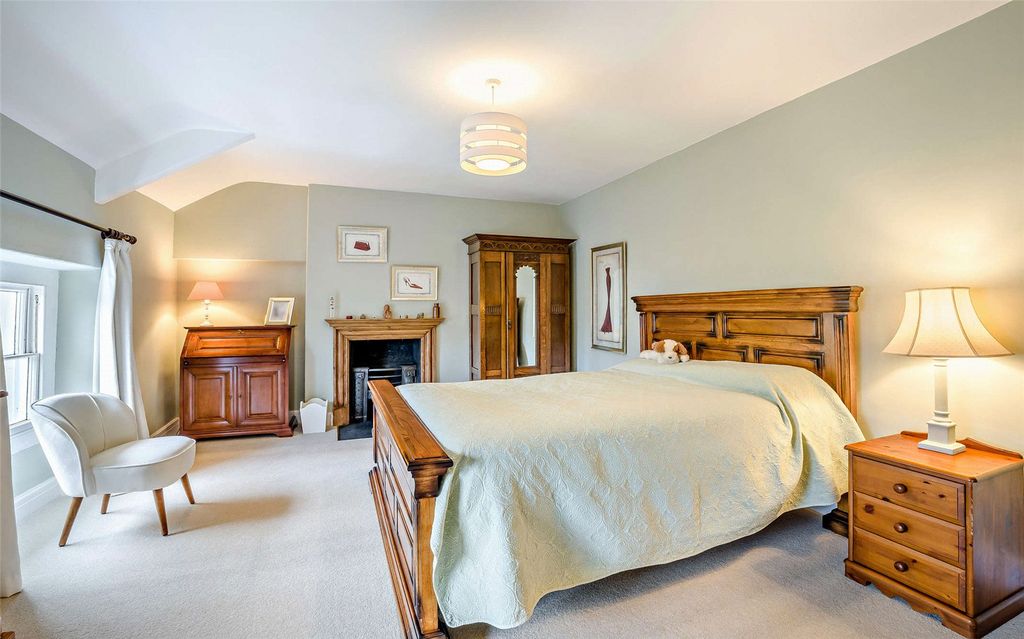 Additional image 20 of 6 bed detached house for saleBridge Street, Crickhowell, Powys NP8