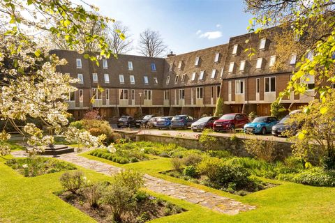 7 West Colinton House, 40 Woodhall Road, Colinton, Edinburgh EH13