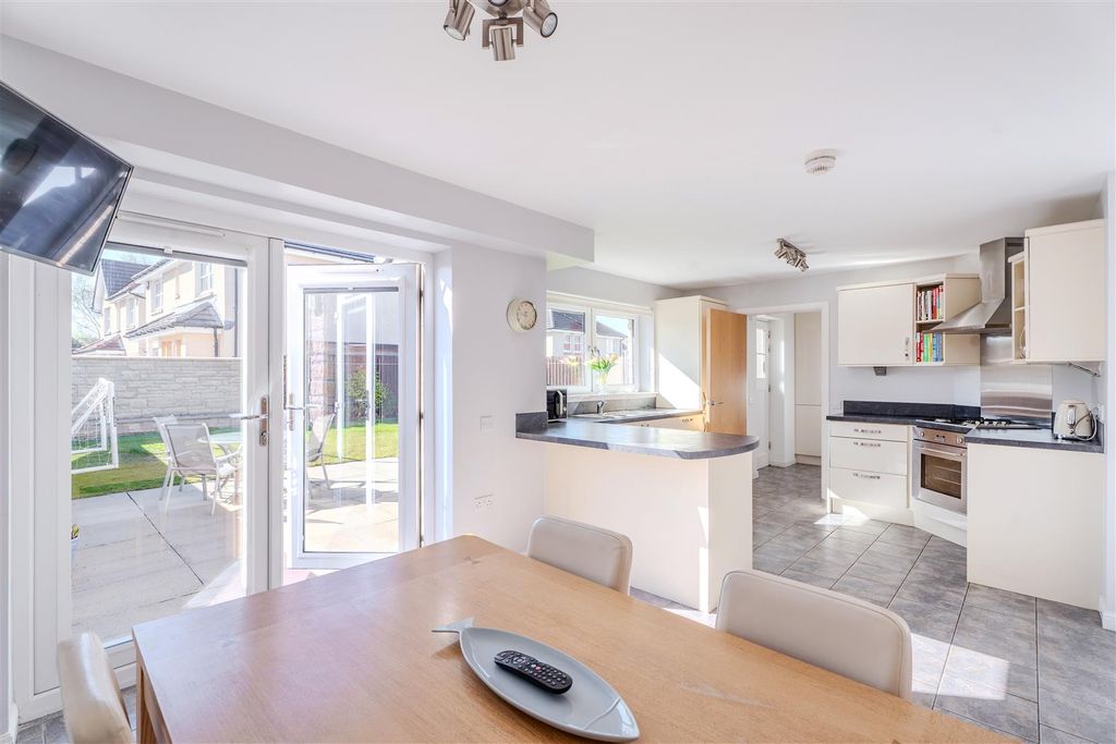 Additional image 16 of 4 bed detached house for saleFranklin Drive, Motherwell ML1