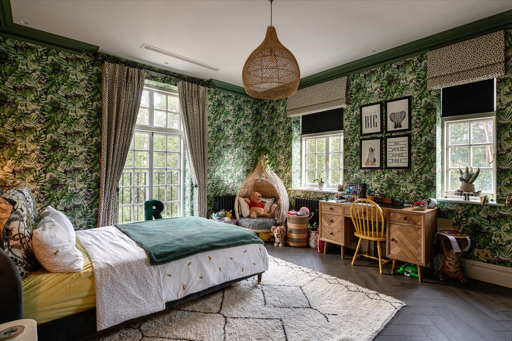 Additional image 15 of 10 bed detached house for saleFrensham Vale, Lower Bourne, Farnham, Surrey GU10.