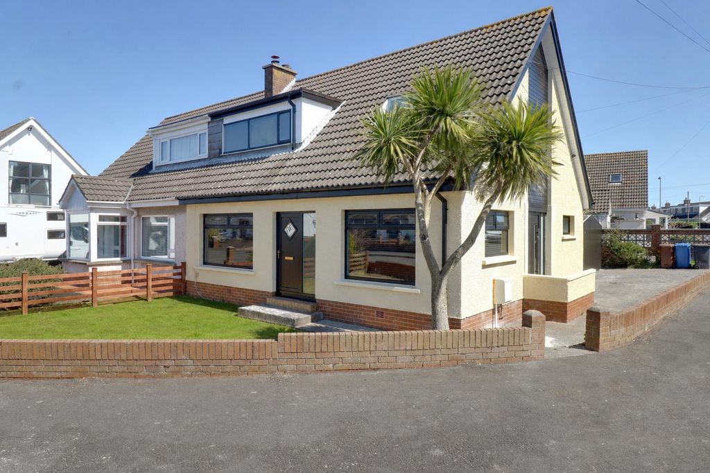 4 bed semi-detached house for sale7 Ashley Crescent, Millisle, Newtownards BT22