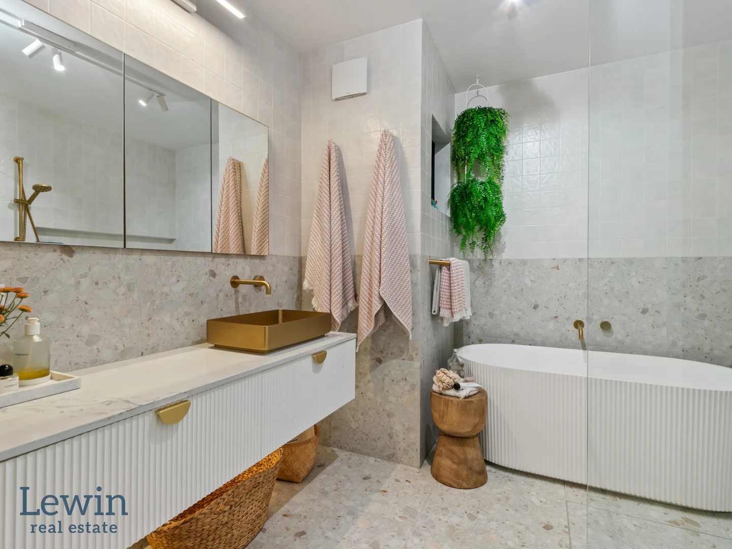 Additional image 11 of 2/152 Balcombe Road, Mentone VIC 3194