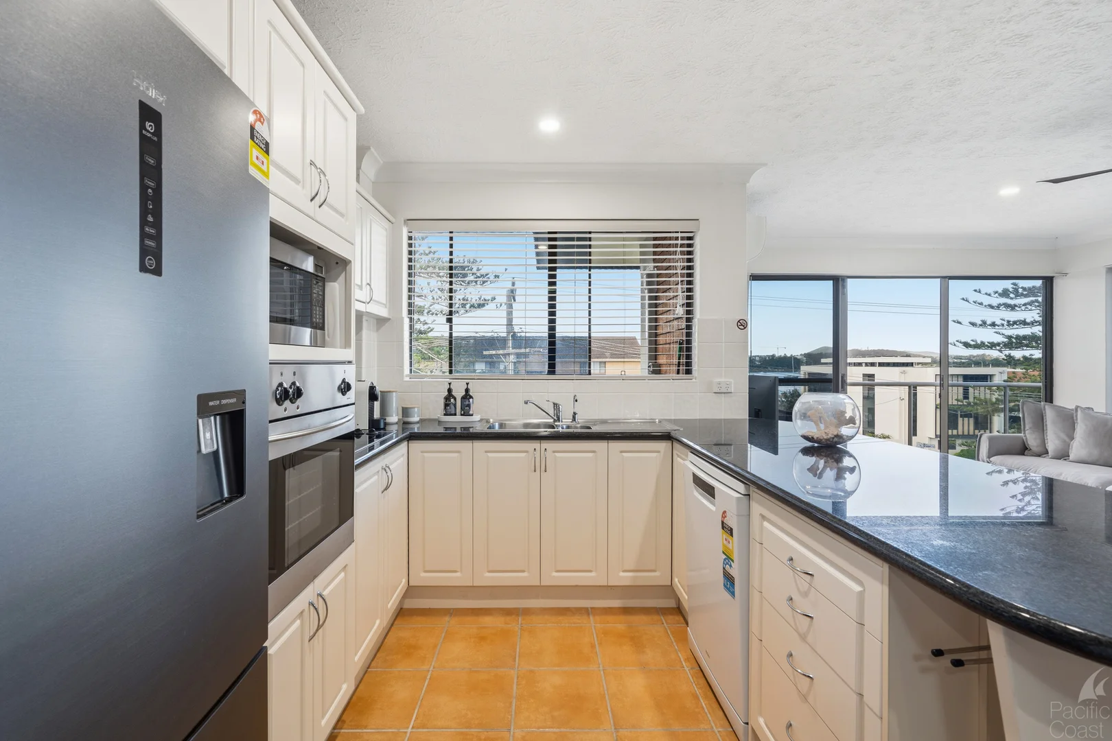 Additional image 10 of Level 3, 10/6-8 Wharf Street, Tuncurry NSW 2428