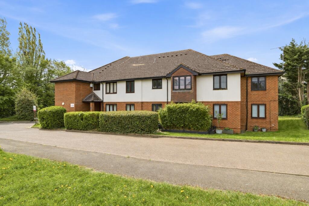Hill End Lane, St. Albans, Hertfordshire, AL4