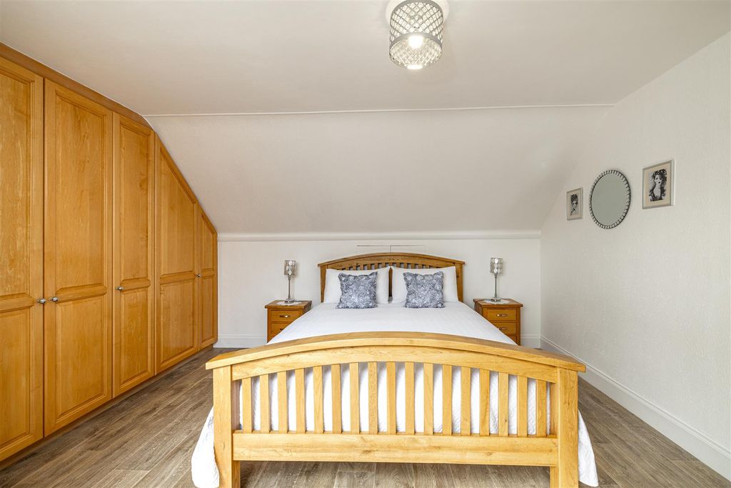 Additional image 17 of 4 bed flat for saleShawpark Road, Selkirk TD7
