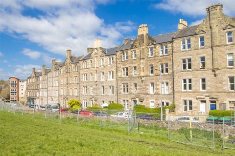 Royal Park Terrace, Abbeyhill, Edinburgh EH8