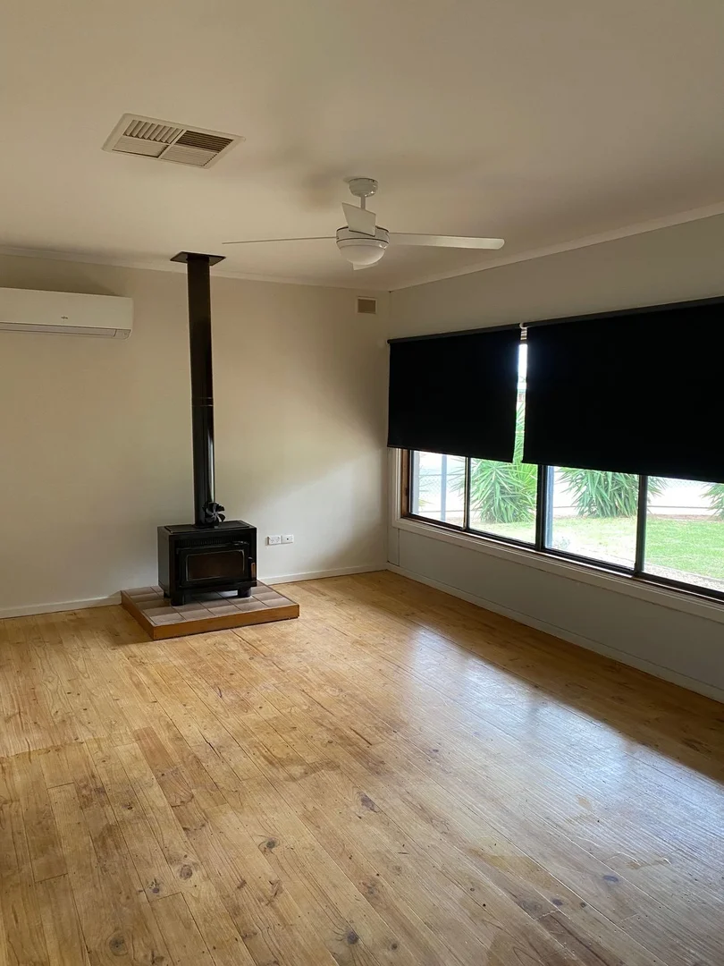 Additional image 3 of 18 Miller Street, Waikerie SA 5330