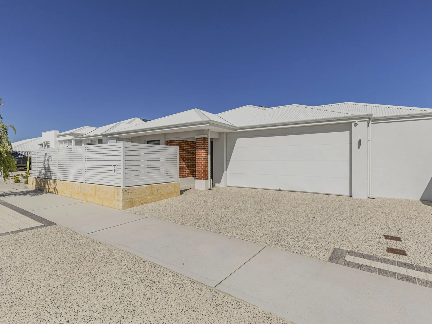 22 Alabaster Approach, Jindalee WA 6036 photo 2