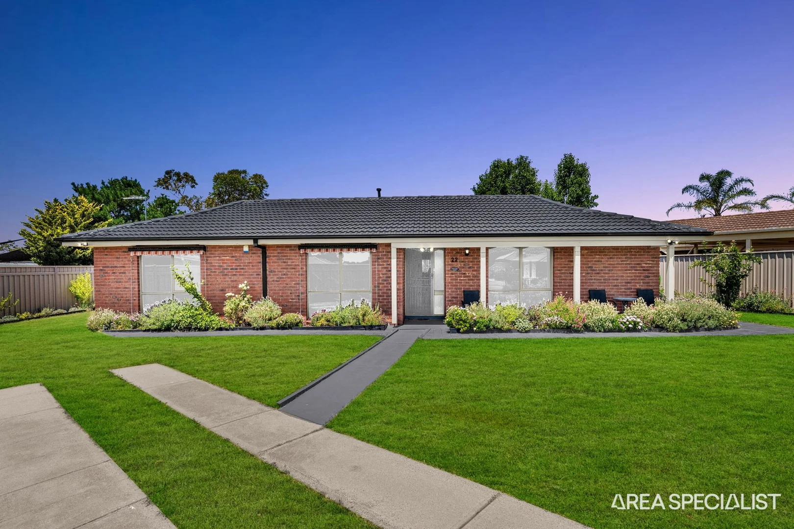 22 Chelmsford Way, Melton West VIC 3337