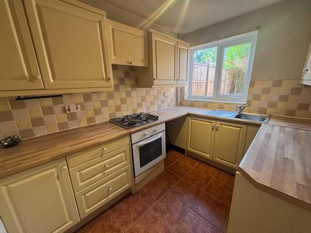 Additional image 3 of Flat, Eltham Grove, Kingstanding, B44 0QQ