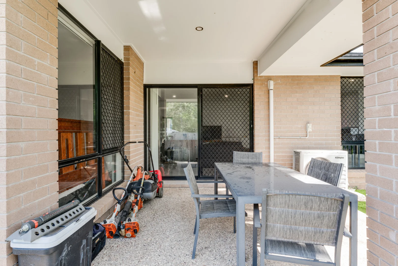 Additional image 18 of 6 Essington Mews, Leichhardt QLD 4305