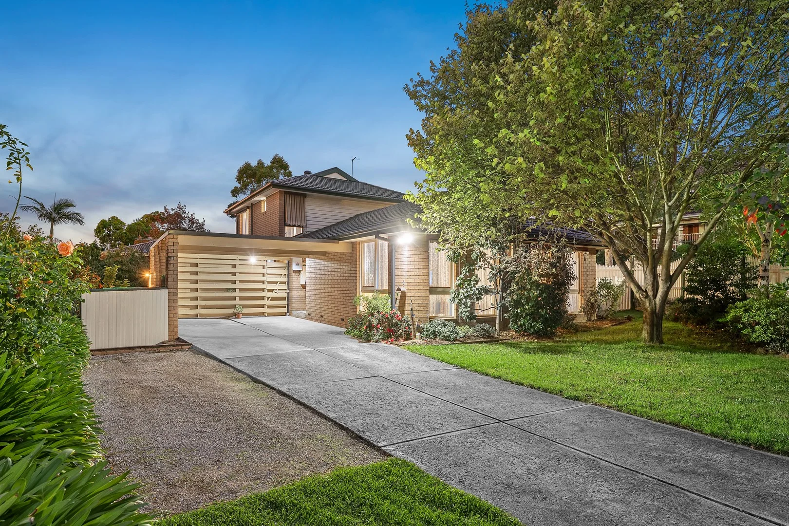27 Ferndell Crescent, Templestowe VIC 3106