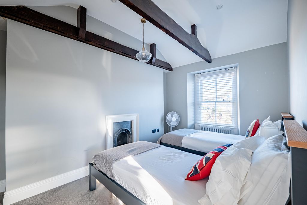 Additional image 10 of 3 bed maisonette for saleWalcot Street, Bath, Somerset BA1
