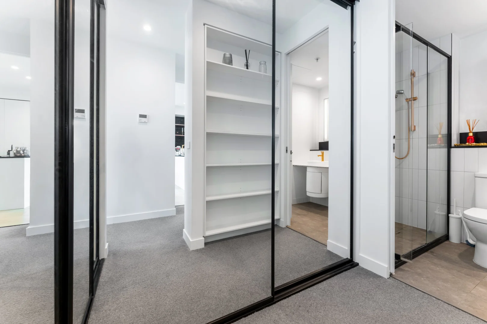 Additional image 7 of 4905/228 La Trobe Street, Melbourne VIC 3000