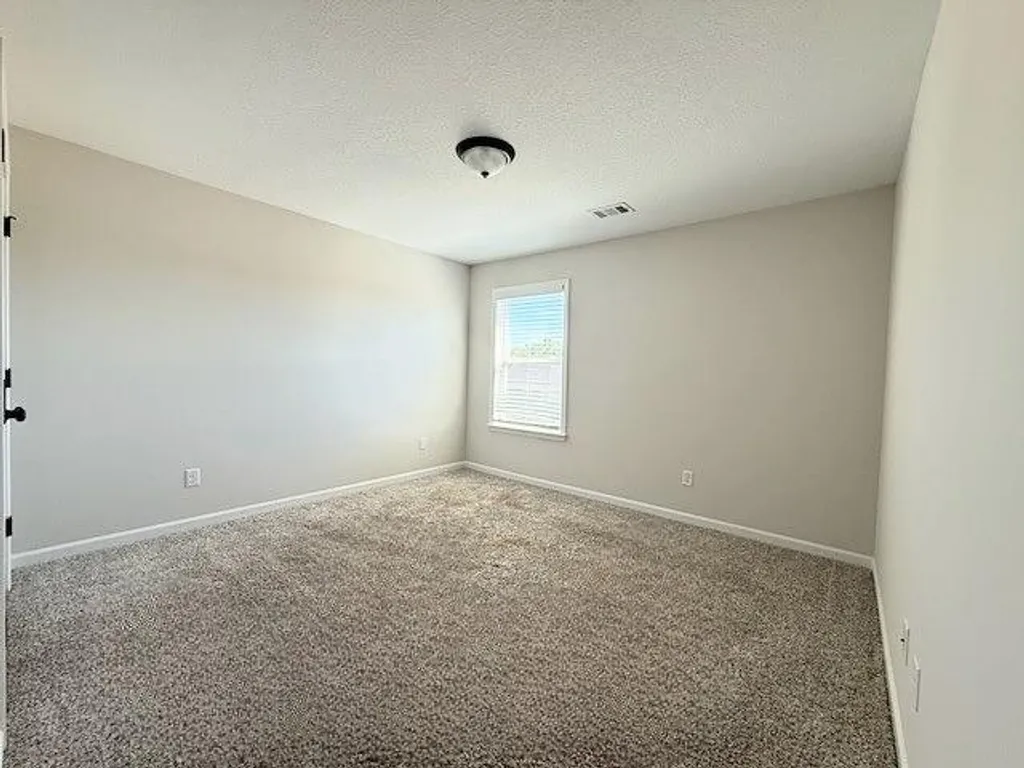 Additional image 17 of 190 Red Oak Place, Smiths Station, AL 36877