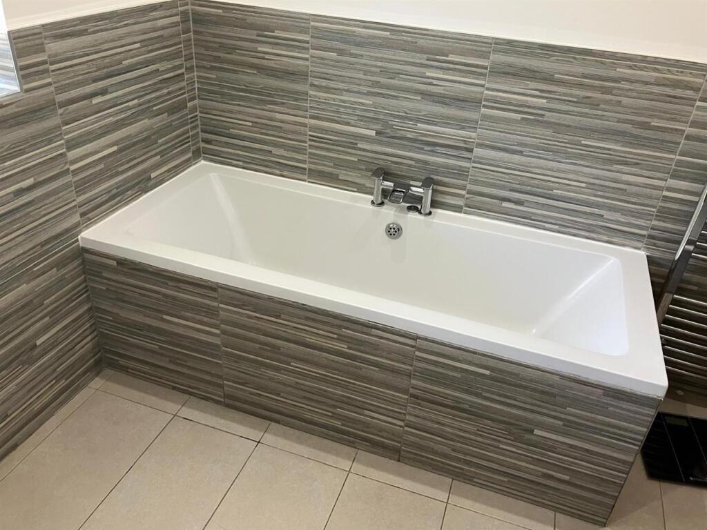 Additional image 10 of Valley Road, Solihull