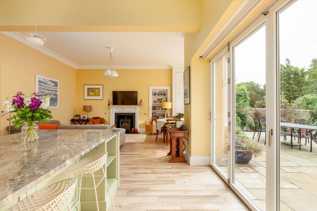Additional image 13 of 6 bed semi-detached house for saleSuccoth Place, Edinburgh EH12