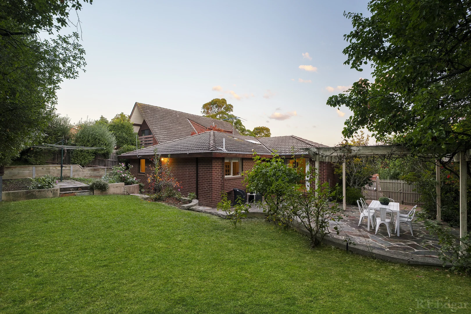 Additional image 10 of 5 Gwyn Rise, Vermont South VIC 3133