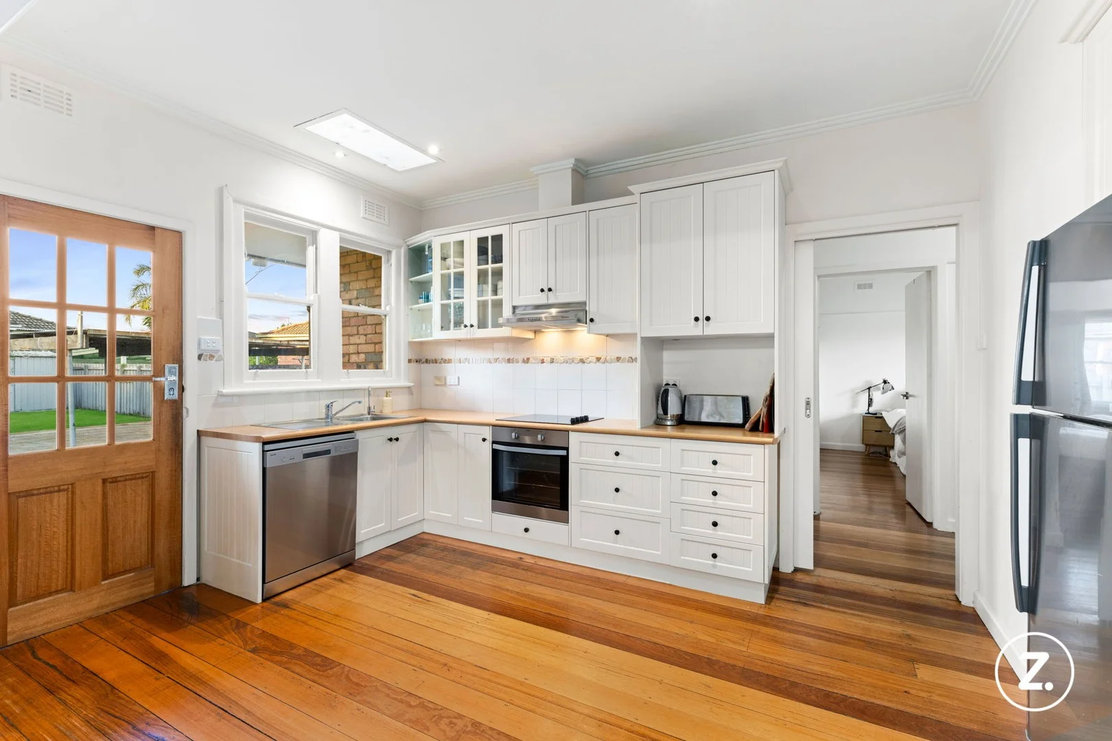 Additional image 5 of 3 Governor Road, Mordialloc VIC 3195