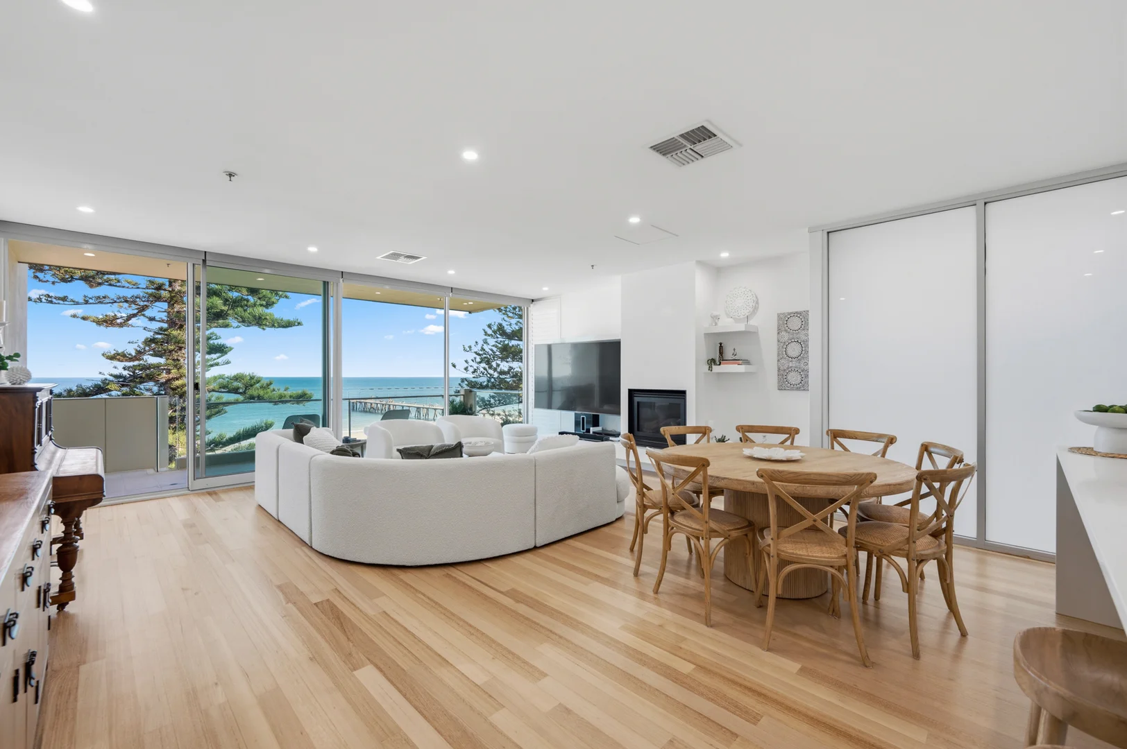 Additional image 7 of 17/2 South Esplanade, Glenelg SA 5045
