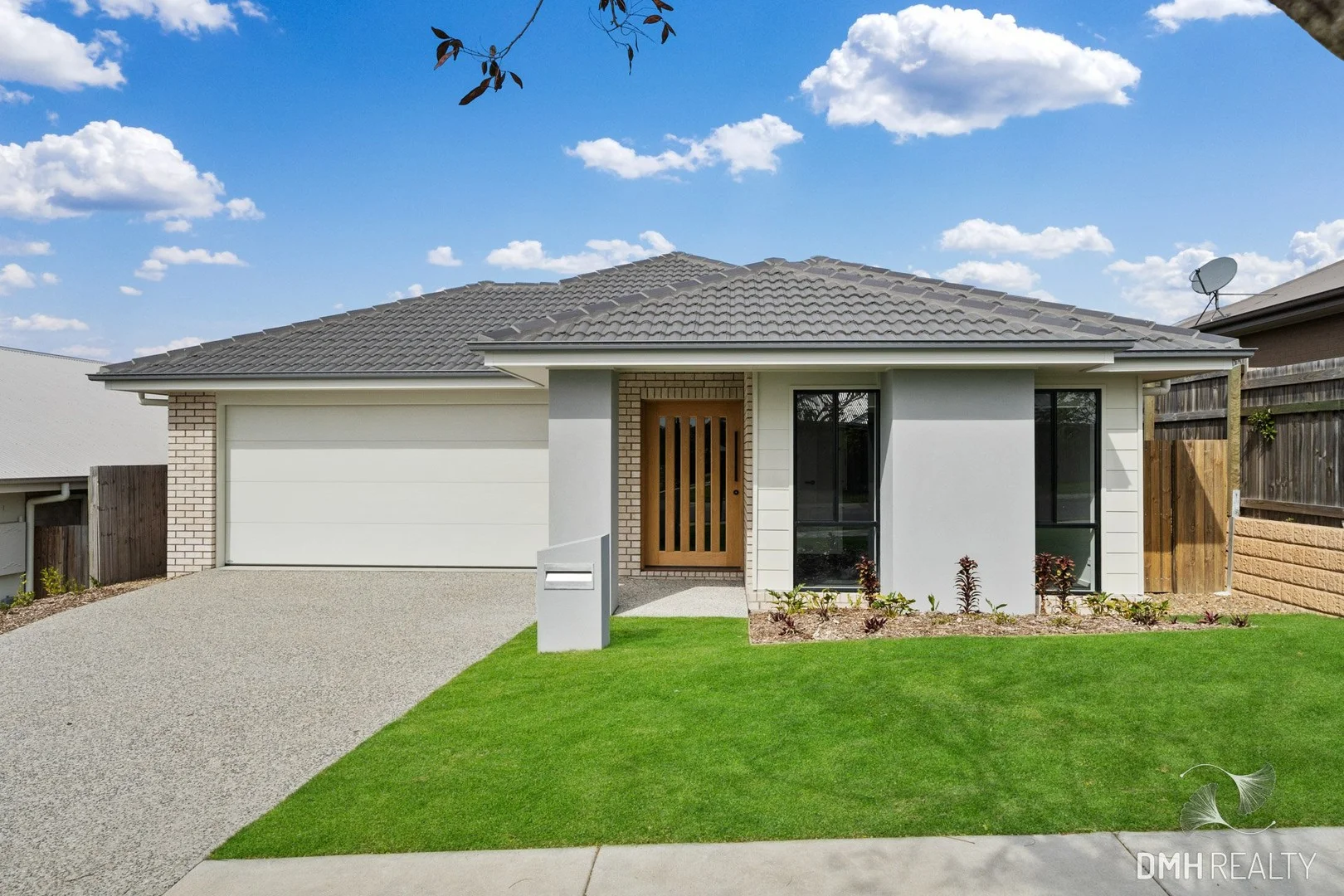 30 Wentworth Drive, Flagstone QLD 4280
