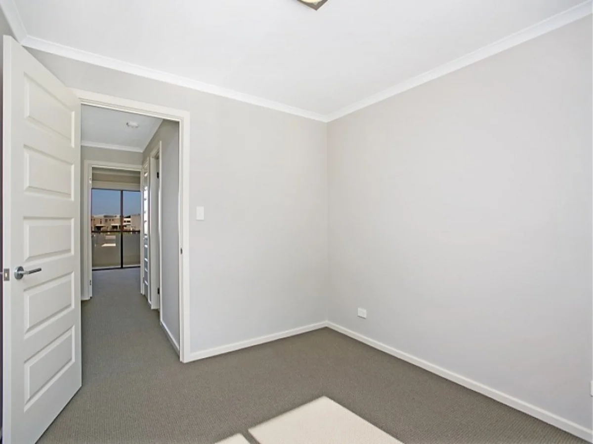 Additional image 7 of 2/17 Euston Walk, Mawson Lakes SA 5095