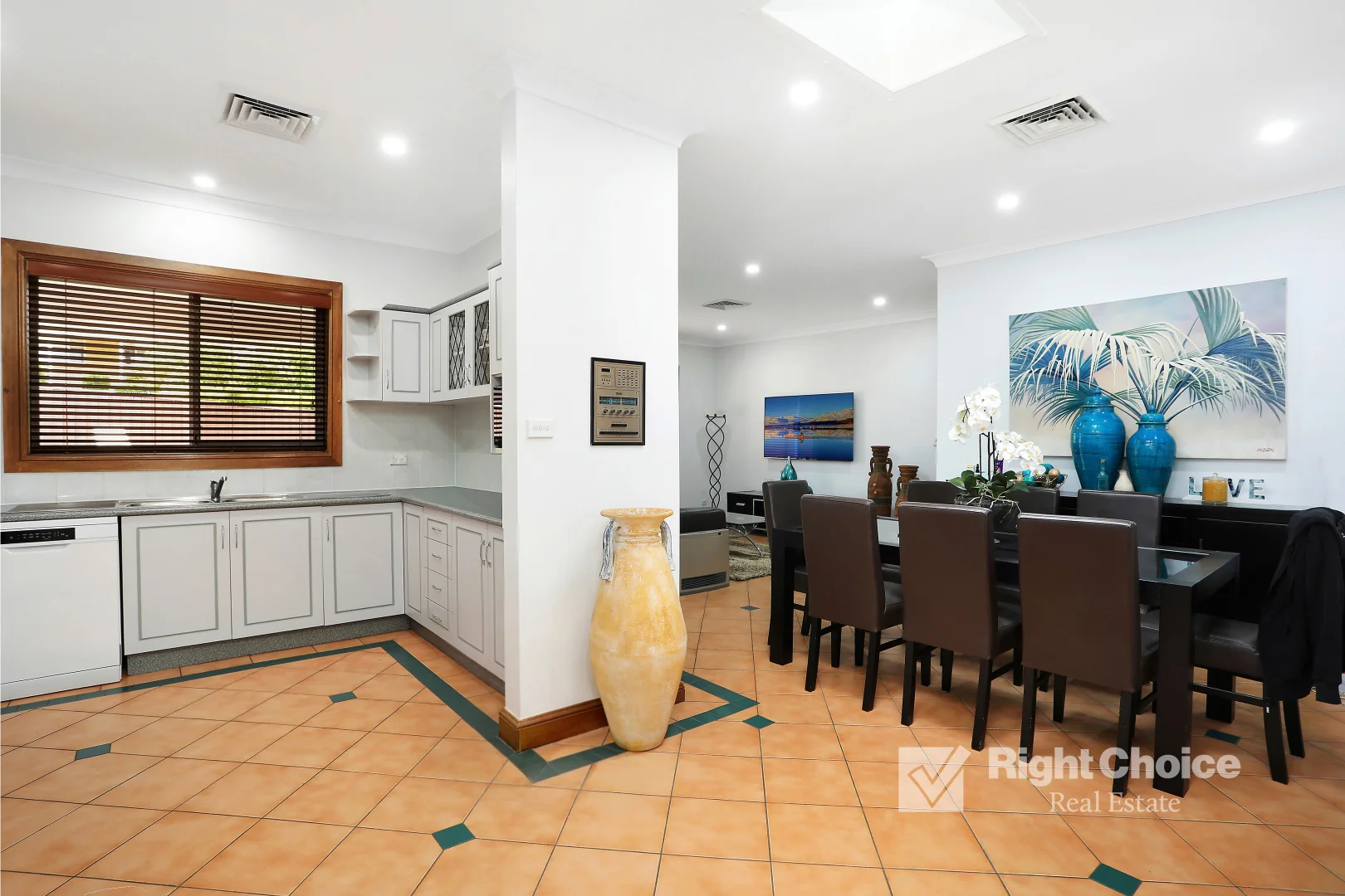 Additional image 4 of 16 Armstrong Avenue, Mount Warrigal NSW 2528