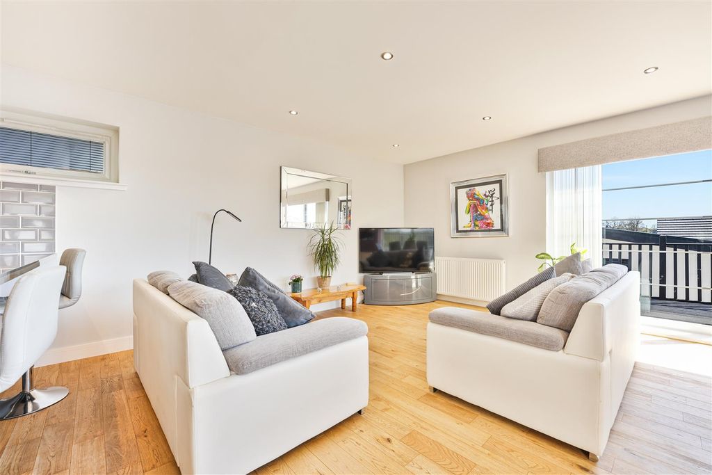 Additional image 7 of 4 bed detached house for saleBraidwood Road, Braidwood, Carluke ML8
