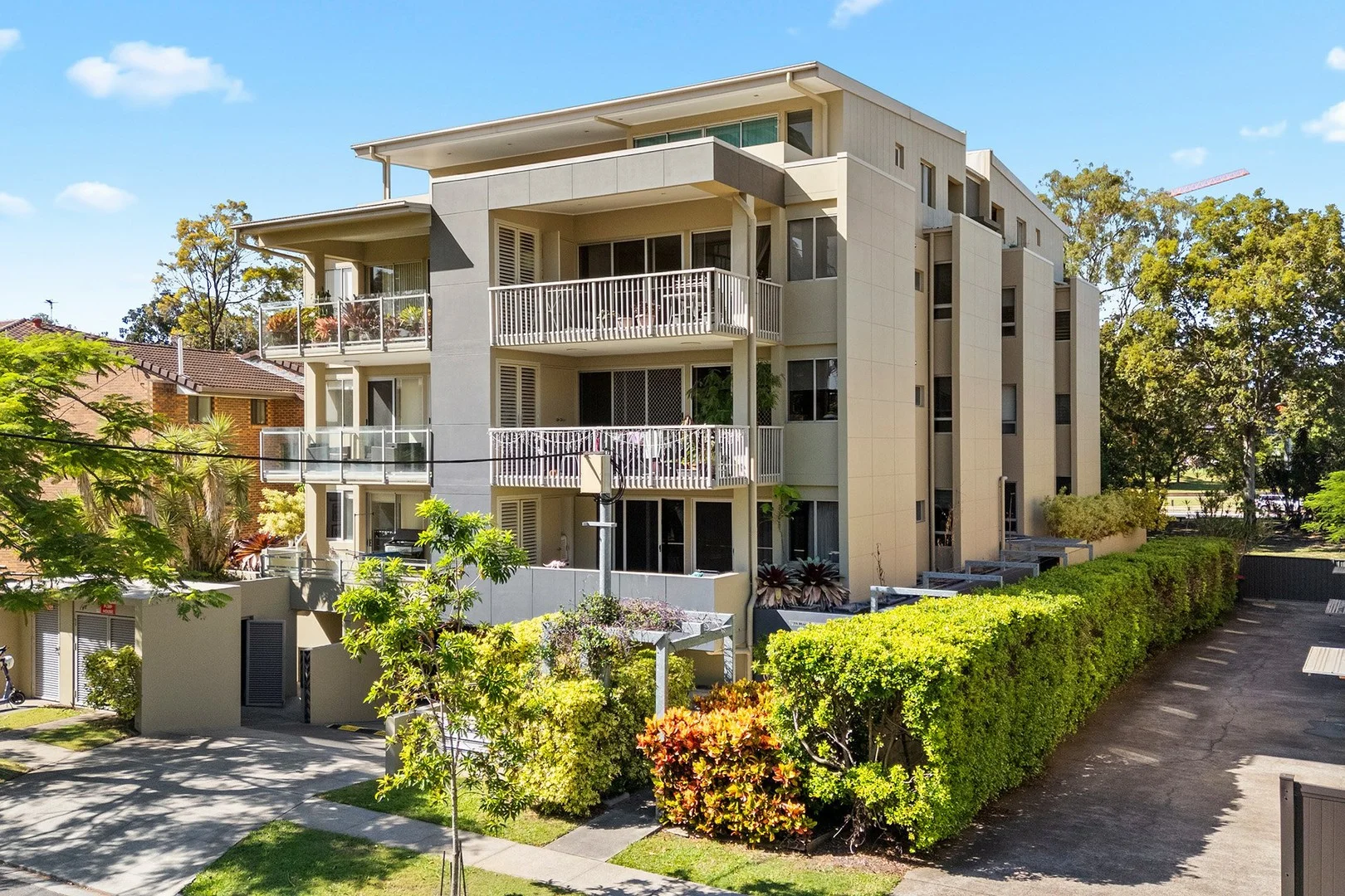 3/119 Macquarie Street, St Lucia QLD 4067