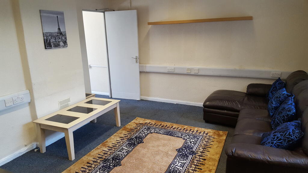 Additional image 2 of Room Available In Warstock road, Warstock B14 