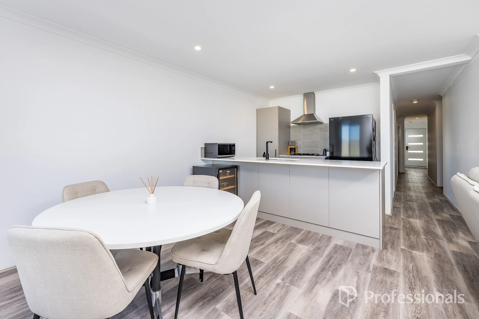 Additional image 6 of 18 Gambier Grove, Eglinton WA 6034