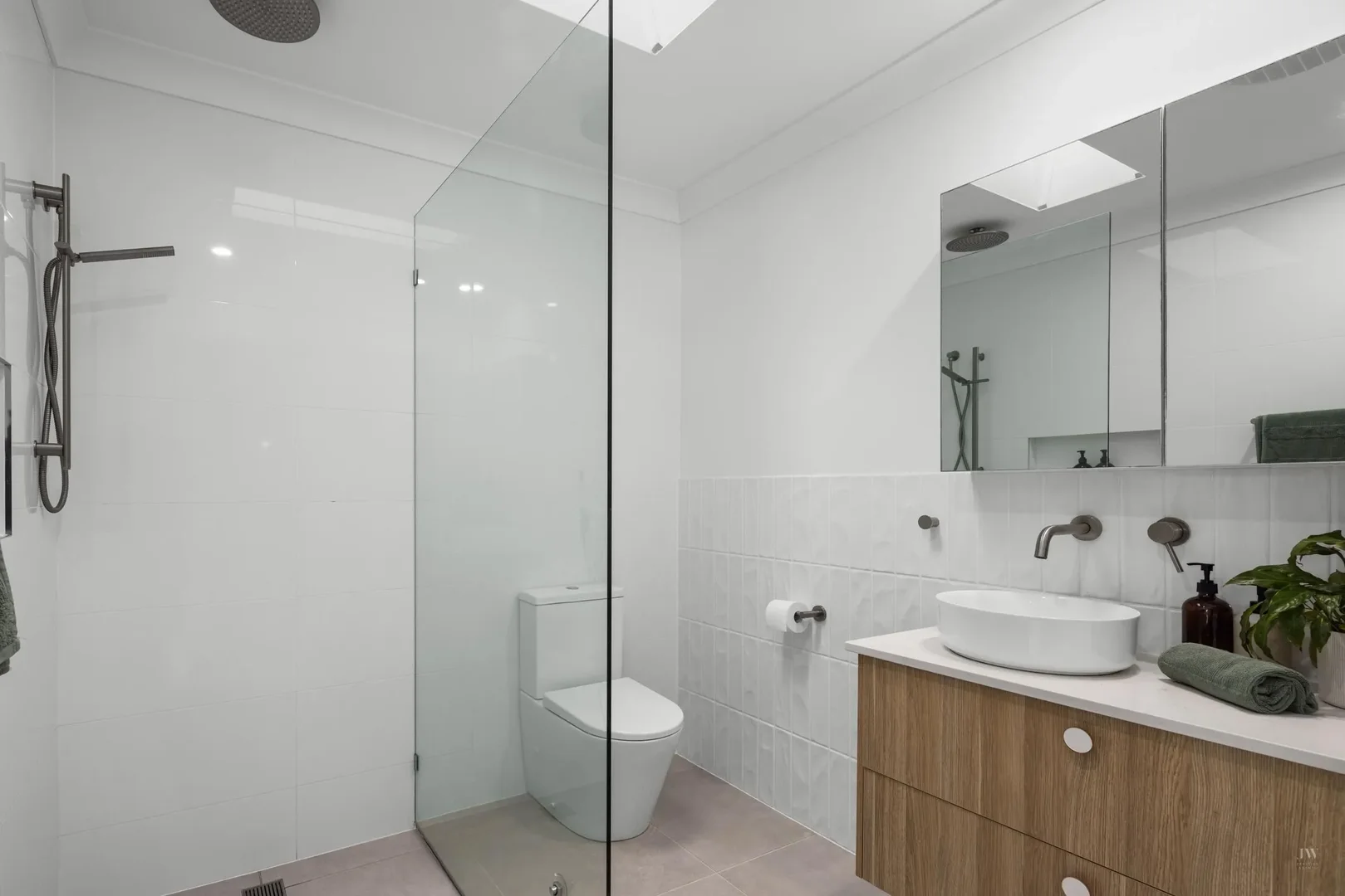 Additional image 14 of 2/36 Sunbird Street, Burleigh Waters QLD 4220
