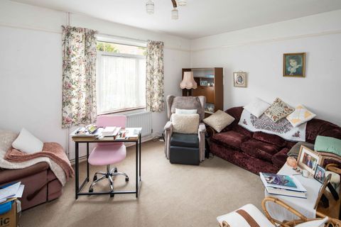 Dylways, London SE5