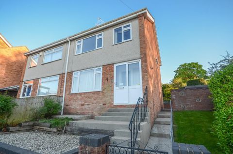 Henshaw Close, Kingswood, Bristol BS15
